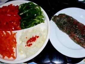 Schweinefilet auf Paprikagemüse und Maccheroninudeln - Rezept - Bild Nr. 4