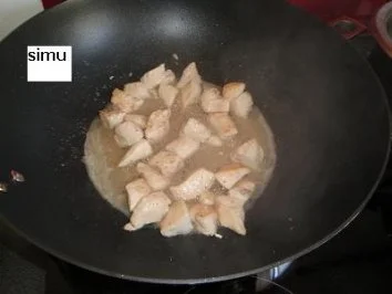 Rezept: Frühlingsgemüse mit Putenragout Bild Nr. 2 Frühlingsgemüse mit Putenragout - Rezept - Bild Nr. 2