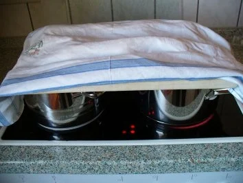 Hefeklöße mit Heidelbeeren. - Rezept - Bild Nr. 9