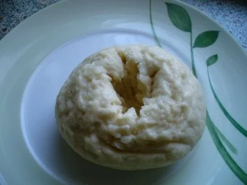 Hefeklöße mit Heidelbeeren. - Rezept - Bild Nr. 17