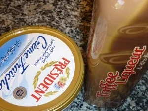 Cappucinocreme mit Toffeelikör und Pfirsichen - Rezept - Bild Nr. 4