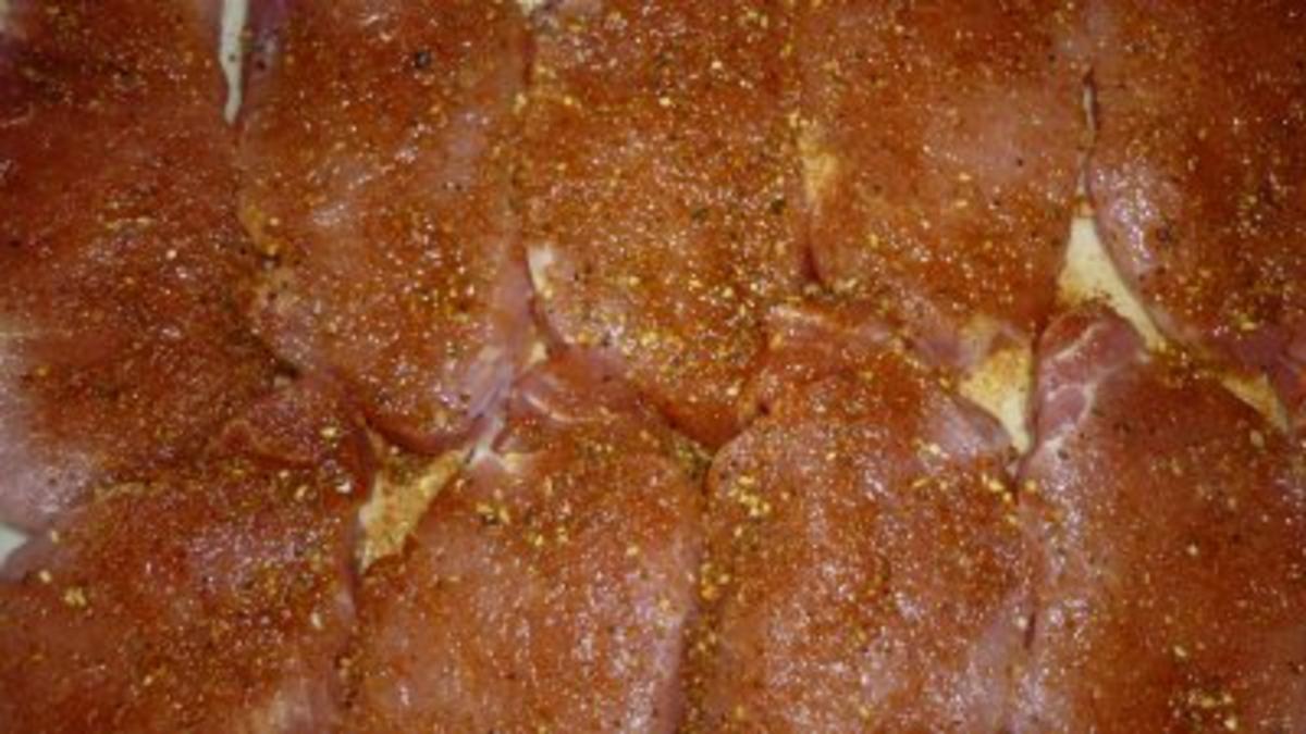 Schweinerückensteaks mit frischem Spargel und Dijon-Kräuterhollandaise - Rezept - Bild Nr. 4