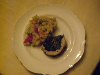 Rezept: Gefüllte Putenbrust mit buntem Risotto Gefüllte Putenbrust mit buntem Risotto - Rezept