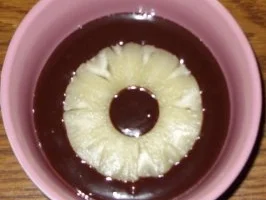 Rezept: Dessert - Schokoladen-Dessert mit Ananas, Marzipan, Eierlikör und Kokos Bild Nr. 2 Dessert - Schokoladen-Dessert mit Ananas, Marzipan, Eierlikör und Kokos - Rezept - Bild Nr. 2