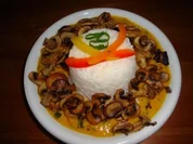 Gemüsepfanne mit Kürbissoße und Champignons - Rezept