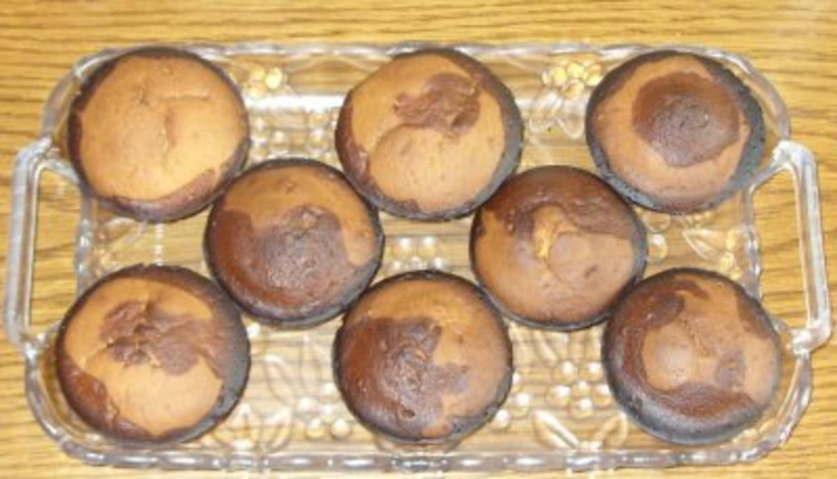 Kleingebäck - Dreierlei Muffins (Nuss, Erdbeer, Vanille) - Rezept