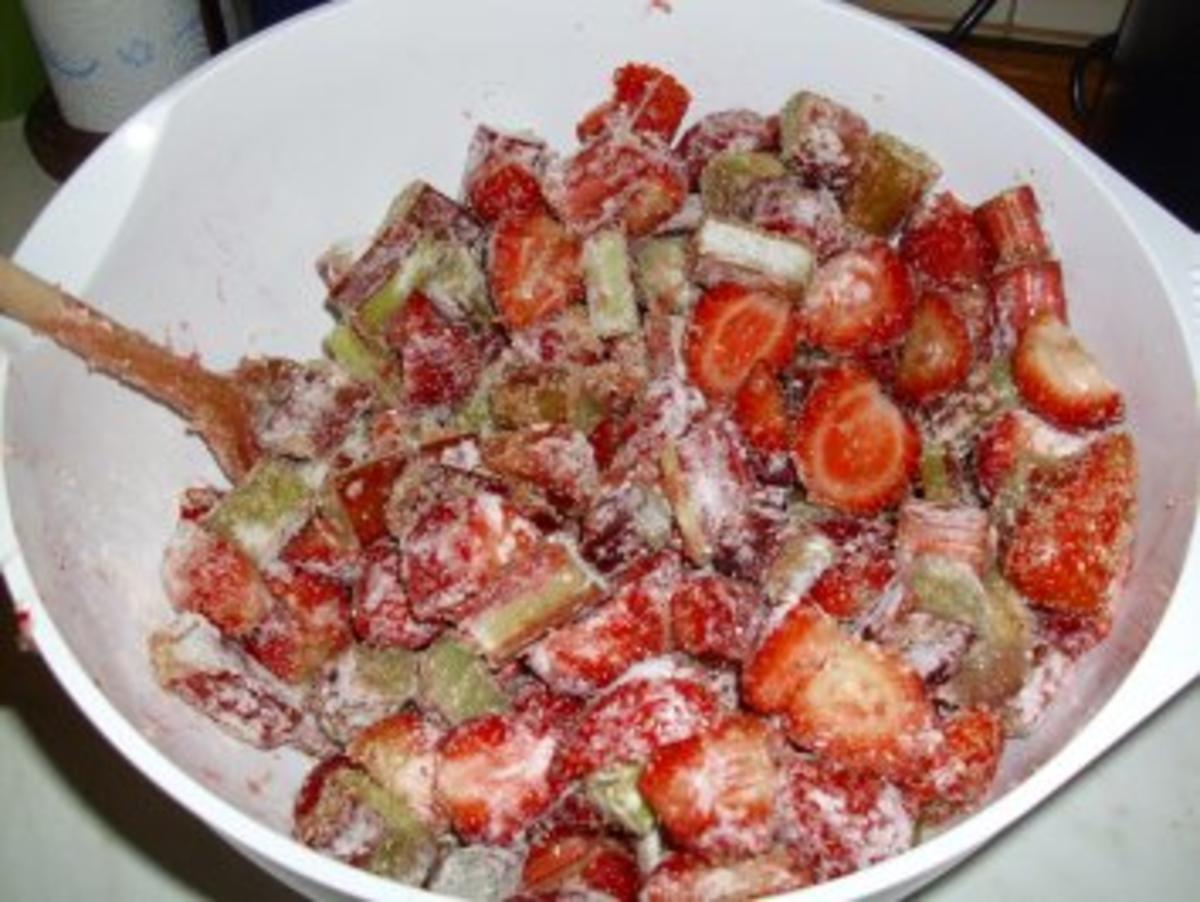 Dessert...Erdbeer-Rhabarber-Crisp - Rezept - Bild Nr. 4