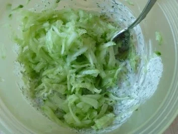 Gurkensalat mit Dilldressing - Rezept - Bild Nr. 2