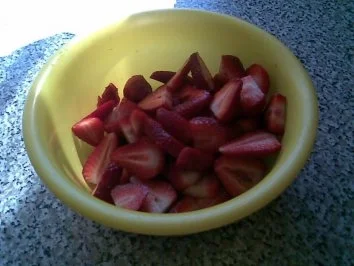 Blätterteigschnitten mit Erdbeeren - Rezept - Bild Nr. 4