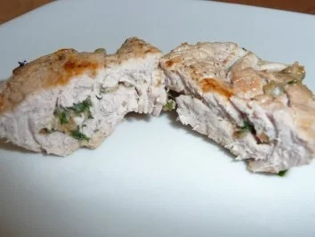 Schweinefilet gefüllt mit Kräutern - Rezept