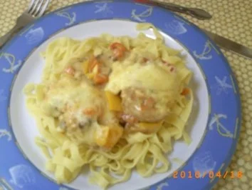 Mittagessen: Filetpfännchen überbacken mit Tagliatelle - Rezept