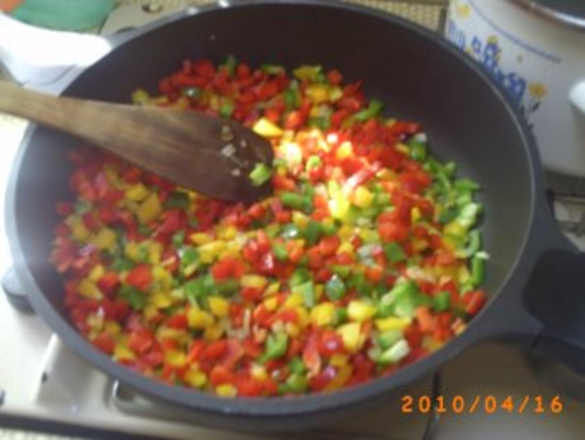 Mittagessen: Vollkornspaghetti mit Gemüsesoße - Rezept - Bild Nr. 3
