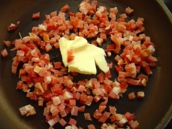 Eiersalat mit gebratenen Champignons und Bacon - Rezept - Bild Nr. 2