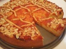 Kuchen: Quarkkuchen mit Aprikosenkonfitüre - Rezept