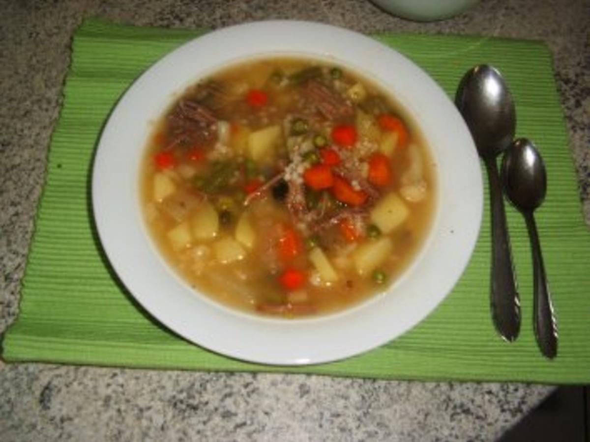 Graupeneintopf so liebt ihn Männe - Rezept mit Bild - kochbar.de
