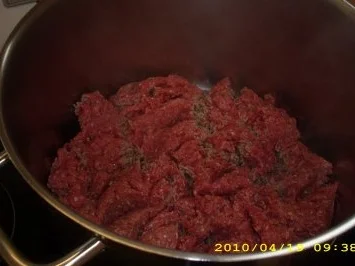 Kartoffeln-Bohneneintopf mit Hackfleisch und Gemüsezwiebeln - Rezept - Bild Nr. 2