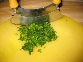 Rezept: Gemüse-Quarkplätzchen mit Kräuterrahm Bild Nr. 5 Gemüse-Quarkplätzchen mit Kräuterrahm - Rezept - Bild Nr. 5