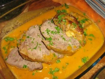 Rinderbraten mit Gemüse-Gorgonzolasauce an Blattspinat und Salzkartoffeln - Rezept - Bild Nr. 5