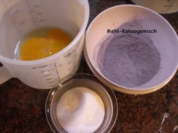 Rezept: KuchenZwerg : ERDBEER ~ SCHOKO ~ TORTE Bild Nr. 2 KuchenZwerg : ERDBEER ~ SCHOKO ~ TORTE - Rezept - Bild Nr. 2