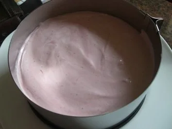 Rezept: KuchenZwerg : ERDBEER ~ SCHOKO ~ TORTE Bild Nr. 9 KuchenZwerg : ERDBEER ~ SCHOKO ~ TORTE - Rezept - Bild Nr. 9