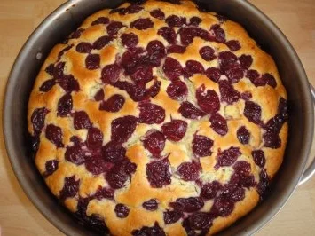 Rezept: Crème fraîche - Kirschkuchen Bild Nr. 4 Crème fraîche - Kirschkuchen - Rezept - Bild Nr. 4