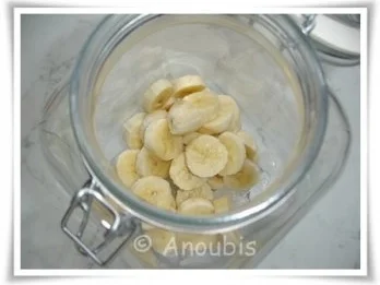 Rezept: Angesetzter - Bananenlikör Bild Nr. 3 Angesetzter - Bananenlikör - Rezept - Bild Nr. 3