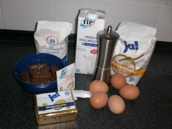 Kuchen mit versteckten Bountys :-) - Rezept - Bild Nr. 2