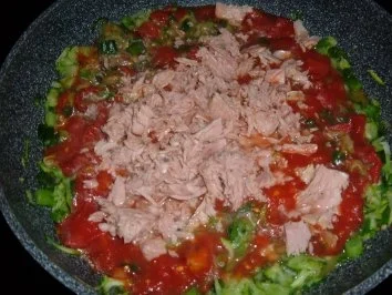 Rezept: Omelett : Pfannkuchen gefüllt Bild Nr. 3 Omelett : Pfannkuchen gefüllt - Rezept - Bild Nr. 3