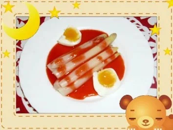 Spargel mit roter Soße - Rezept