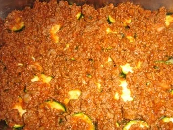 Rezept: Hack-Zucchini-Lasagne Bild Nr. 7 Hack-Zucchini-Lasagne - Rezept - Bild Nr. 7