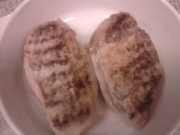 Rezept: Basilikum-Mozzarella-Hähnchenbrust Bild Nr. 8 Basilikum-Mozzarella-Hähnchenbrust - Rezept - Bild Nr. 8