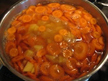 Rezept: Möhreneintopf Bild Nr. 2 Möhreneintopf - Rezept - Bild Nr. 2