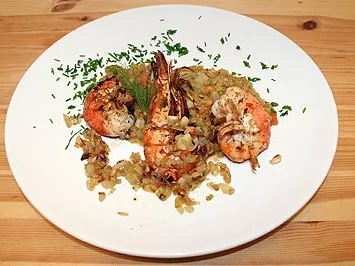 Riesenscampi "provençalischer" Art auf rotem Linsengemüse - Rezept