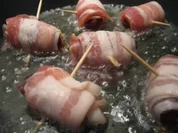 Datteln im Speckmantel - Rezept