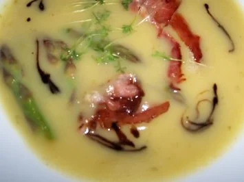 Rezept: Feines Spargelsüppchen von Grünspargel Bild Nr. 2 Feines Spargelsüppchen von Grünspargel - Rezept - Bild Nr. 2
