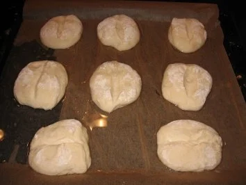 Dinkel-Buttermilchbrötchen - Rezept - Bild Nr. 2