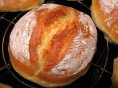 Dinkel-Buttermilchbrötchen - Rezept