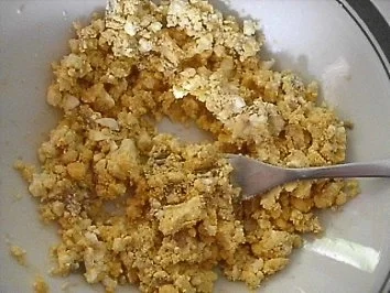 Rezept: Gefüllte Eier nach zyprischer Art/A vgha vrasta me jemisi Bild Nr. 8 Gefüllte Eier nach zyprischer Art/A vgha vrasta me jemisi - Rezept - Bild Nr. 8