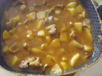 Rezept: Schweinenacken in Retsinawein / Chirino juwetsi Bild Nr. 12 Schweinenacken in Retsinawein / Chirino juwetsi - Rezept - Bild Nr. 12