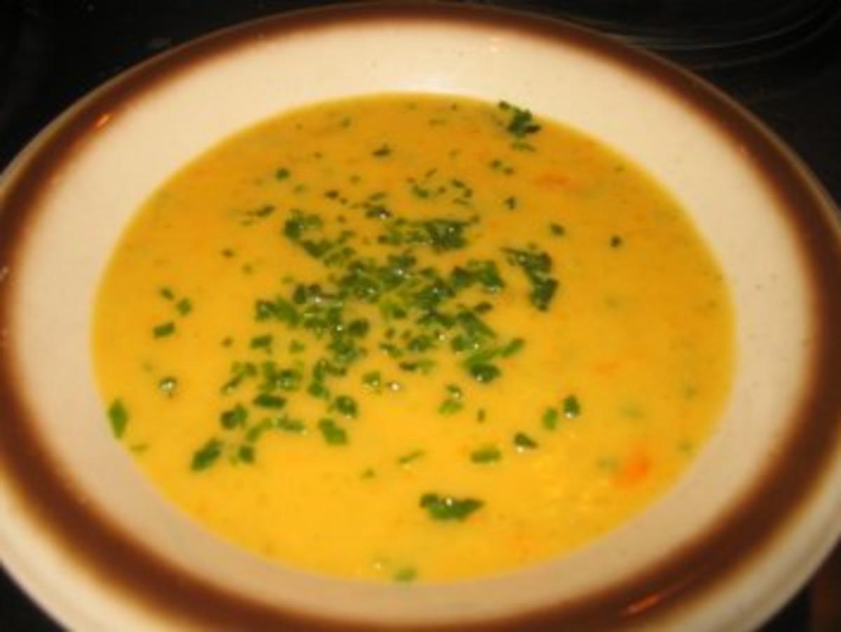 Suppe: Cremiges Kartoffel-Gemüsesüppchen - Rezept