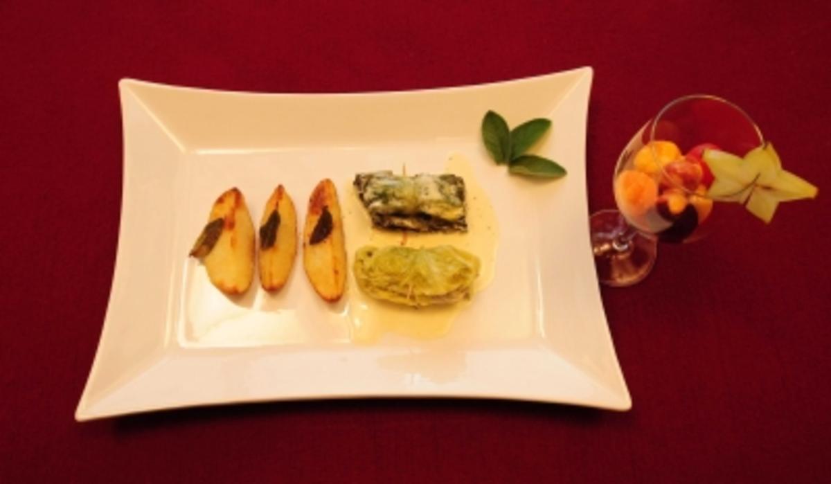 Wirsingröllchen mit Füllung und Salbei-Kartoffeln an Kugelsalat (Daniel
Küblböck) - Rezept Von Einsendungen Das perfekte Promi Dinner