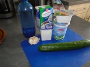 Tzaziki mit BUMS  zur Grillzeit      (Fotos) - Rezept