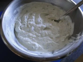 Rezept: Tzaziki mit BUMS zur Grillzeit (Fotos) Bild Nr. 5 Tzaziki mit BUMS zur Grillzeit (Fotos) - Rezept - Bild Nr. 5