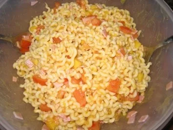 Nudelsalat Hawaii - einfach mal ohne Majo - Rezept