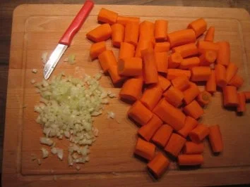 Rezept: Möhrensuppe Bild Nr. 2 Möhrensuppe - Rezept - Bild Nr. 2