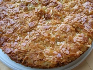Bienenstich-Apfeltorte - Rezept - Bild Nr. 2