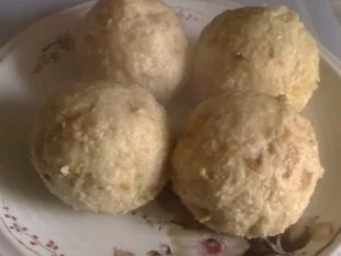 Rezept: Bayerische Semmelnknödeln Bayerische Semmelnknödeln - Rezept