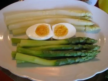 Spargel mit Hollandaise und Ei - Rezept - Bild Nr. 9