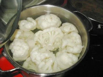 Blumenkohl mit gerösteten Semmelbröseln - Rezept - Bild Nr. 3