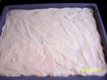 Rezept: Backen: Walnuss-Quark-Kuchen Bild Nr. 3 Backen: Walnuss-Quark-Kuchen - Rezept - Bild Nr. 3